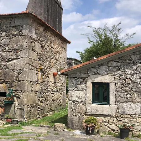Vakantiehuis Casa Gabriel Pereira Estudio Riba de Âncora